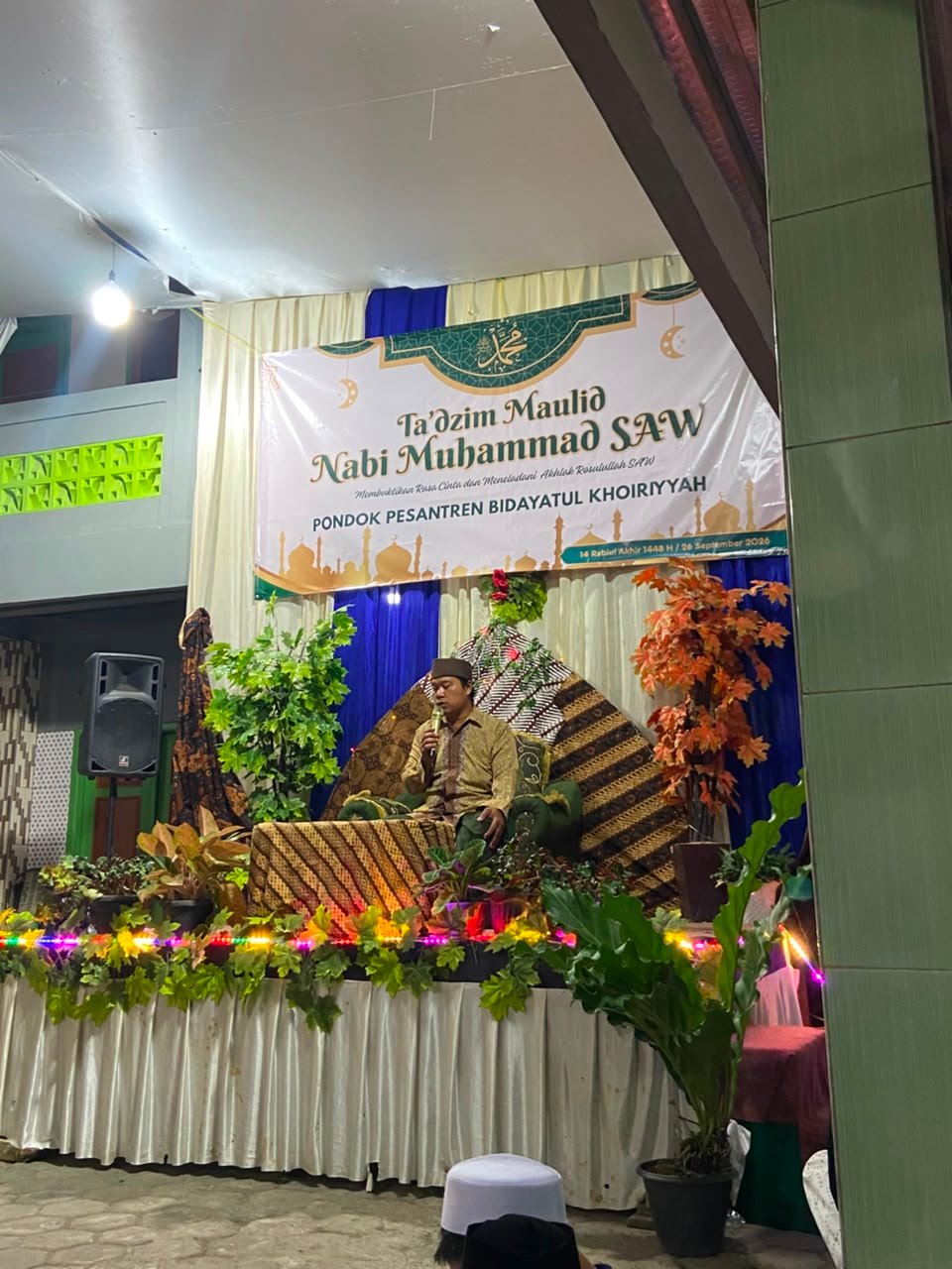 Ustadz Syahid Pimpin Pembacaan Tahlil Sebelum Peringatan Maulid Nabi Muhammad SAW